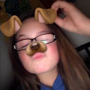 Meet your Posher, Hayli